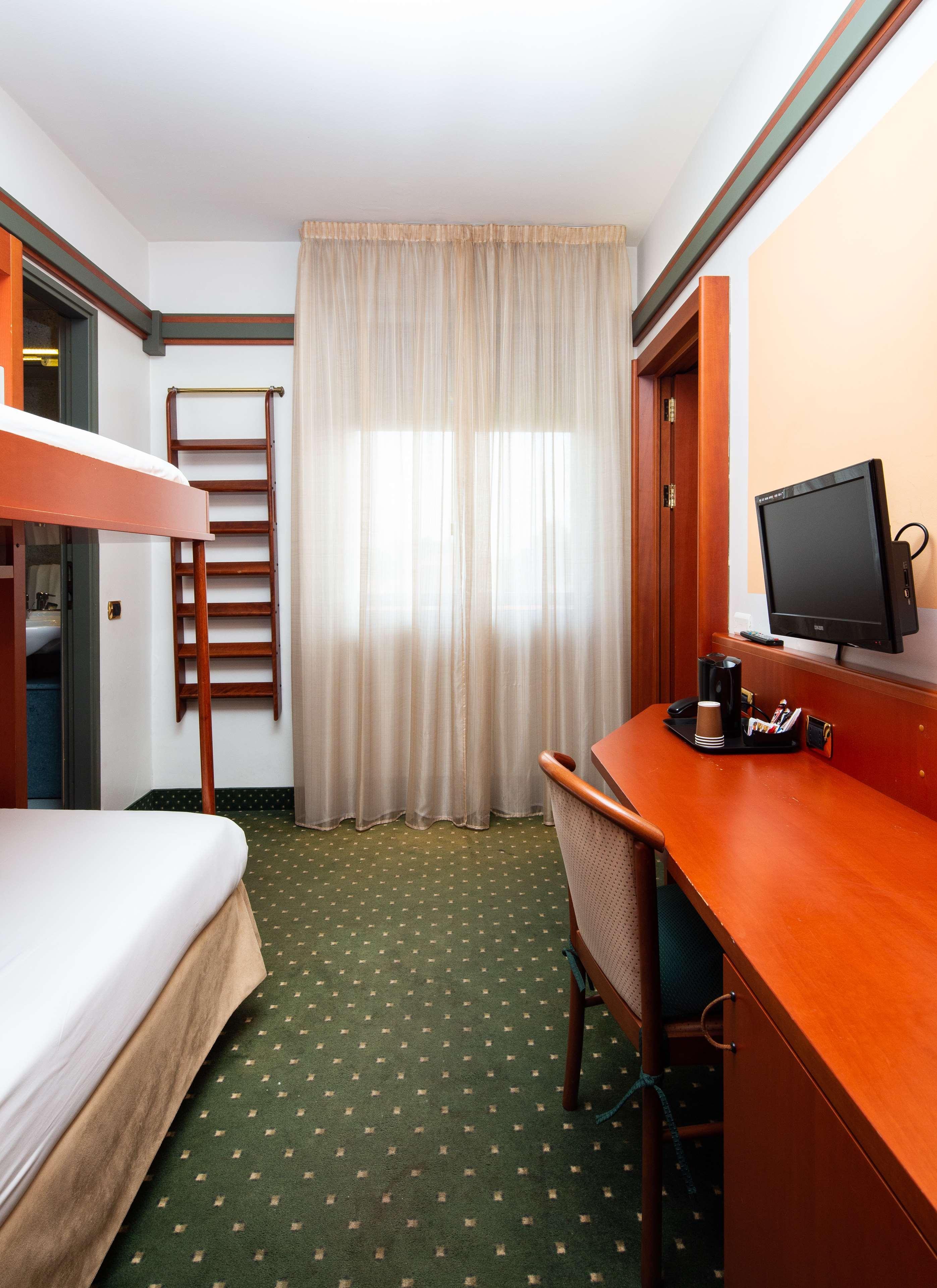 Jet Hotel, Sure Hotel Collection By Best Western Gallarate Esterno foto