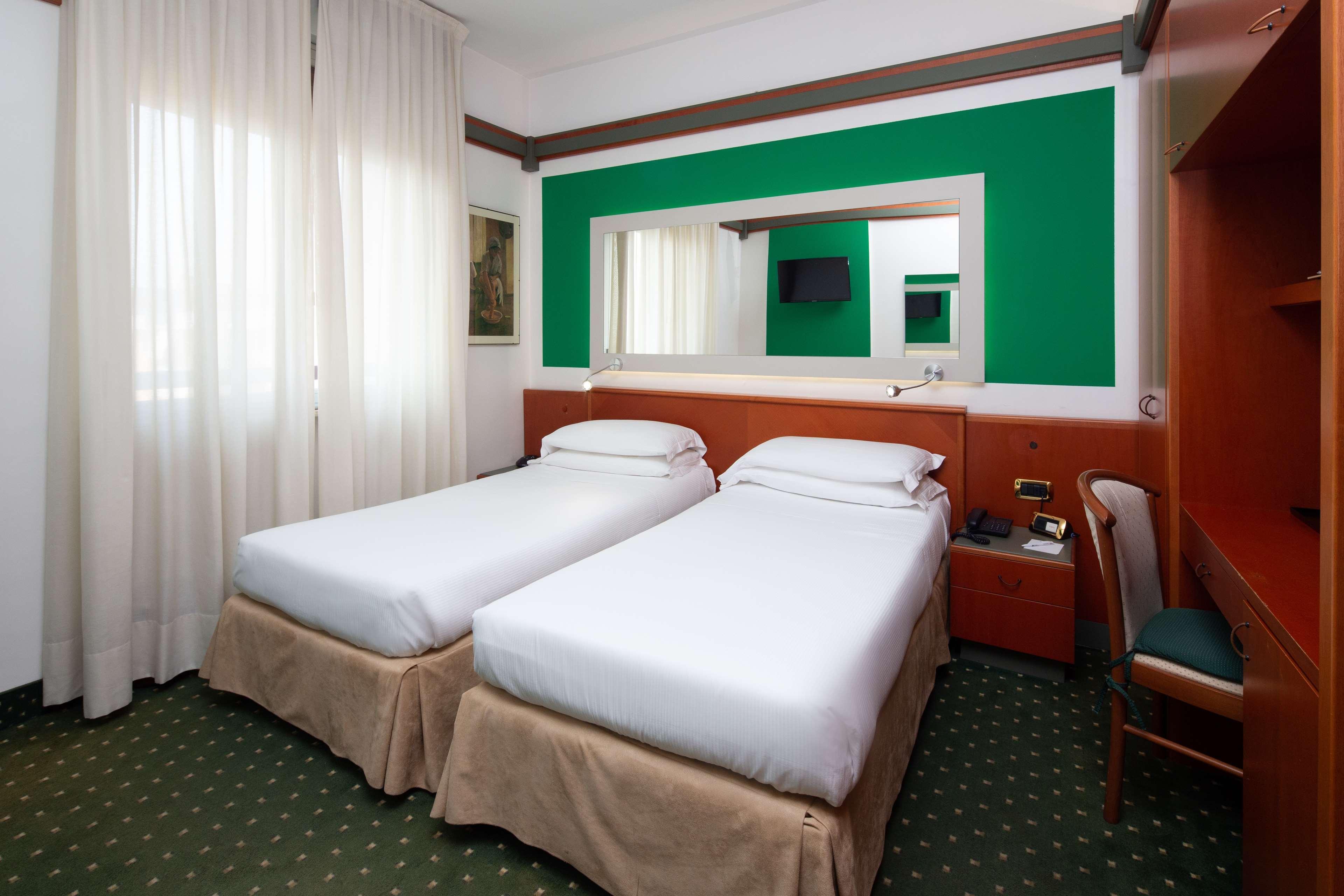 Jet Hotel, Sure Hotel Collection By Best Western Gallarate Esterno foto